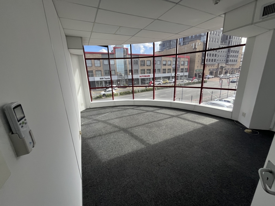 To Let commercial Property for Rent in Bo Oakdale Western Cape